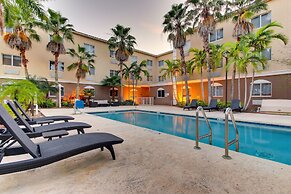 Holiday Inn Express & Suites West Palm Beach Metrocentre by IHG