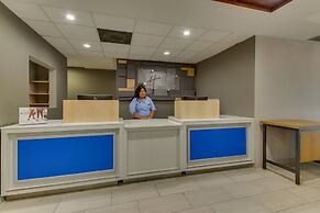 Holiday Inn Express & Suites West Palm Beach Metrocentre by IHG