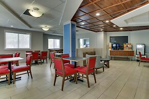 Holiday Inn Express & Suites West Palm Beach Metrocentre by IHG