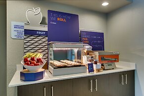 Holiday Inn Express & Suites West Palm Beach Metrocentre by IHG