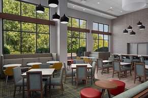 Hampton Inn & Suites Grand Rapids-Airport 28th St