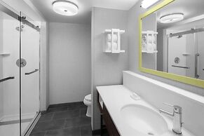 Hampton Inn & Suites Grand Rapids-Airport 28th St