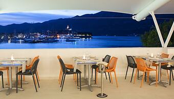 Aminess Younique Liburna Hotel