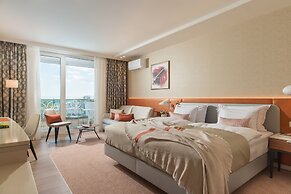 MARITIM Hotel Amelia