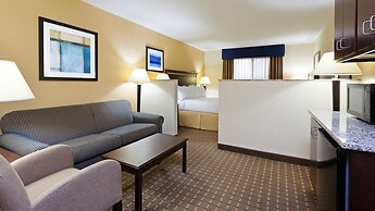 Holiday Inn Express & Suites Allentown West by IHG