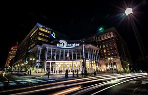 Holiday Inn Express & Suites Allentown West by IHG