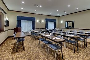Holiday Inn Express & Suites Allentown West by IHG