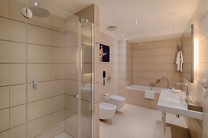 Radisson Blu Hotel, Milan