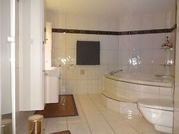 Artist Apartments & Hotel Garni