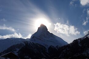 Artist Apartments & Hotel Garni