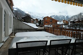 Artist Apartments & Hotel Garni