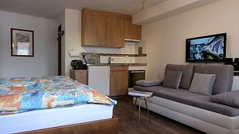 Artist Apartments & Hotel Garni