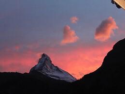 Artist Apartments & Hotel Garni