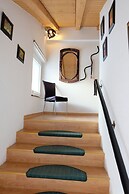 Artist Apartments & Hotel Garni