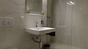 Artist Apartments & Hotel Garni