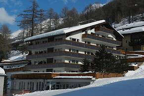 Artist Apartments & Hotel Garni