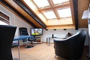 Artist Apartments & Hotel Garni