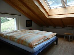 Artist Apartments & Hotel Garni