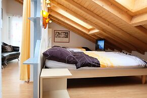 Artist Apartments & Hotel Garni