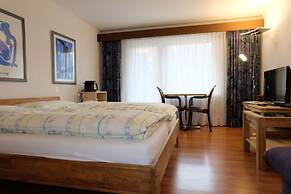 Artist Apartments & Hotel Garni