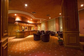 El Mouradi El Menzah