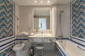 El Mouradi El Menzah