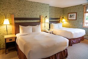 The Fox Hotel and Suites