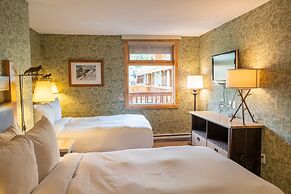 The Fox Hotel and Suites