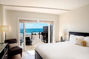 Sun Tower Hotel & Suites on the Beach