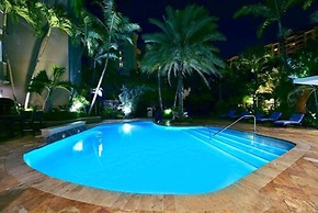 Sun Tower Hotel & Suites on the Beach