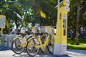 Sun Tower Hotel & Suites on the Beach