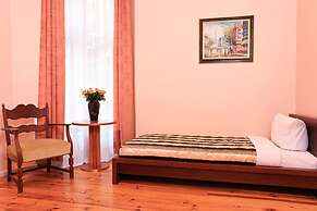 Hotel - Pension Cortina