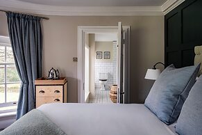 Warbrook House Heritage Hotel