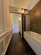 Warbrook House Heritage Hotel