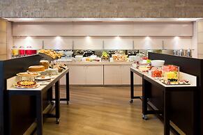 Starhotels Grand Milan