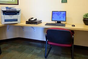 Holiday Inn Madison at The American Center by IHG