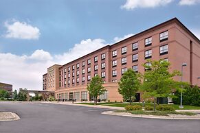 Holiday Inn Madison at The American Center by IHG