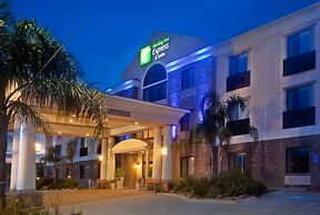 Holiday Inn Express Hotel & Suites Fairfield - North by IHG