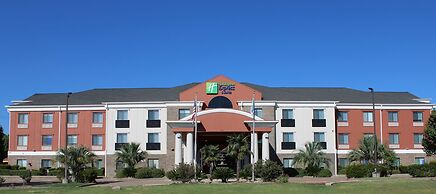 Holiday Inn Express Hotel & Suites Fairfield - North by IHG