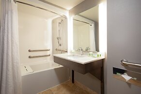 Holiday Inn Conference Center - Valdosta by IHG