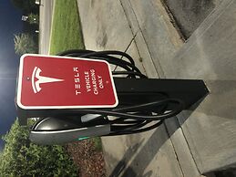 Holiday Inn Conference Center - Valdosta by IHG