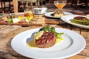 Craddock Terry Hotel, Lynchburg, a Tribute Portfolio Hotel