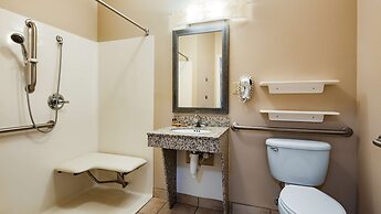 Best Western Plus Wausau/Rothschild Hotel