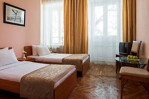 Tsentralnaya Hotel