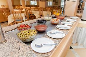 El Mouradi Club Selima