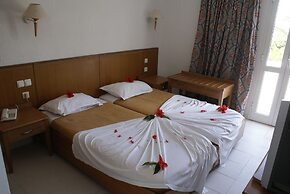 El Mouradi Club Selima