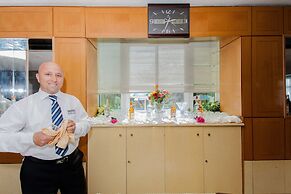 El Mouradi Club Selima