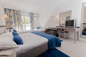 El Mouradi Club Selima