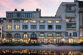 Hotel Le Café de Paris