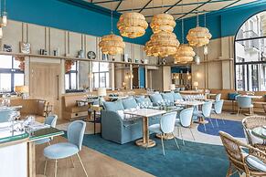 Hotel Le Café de Paris